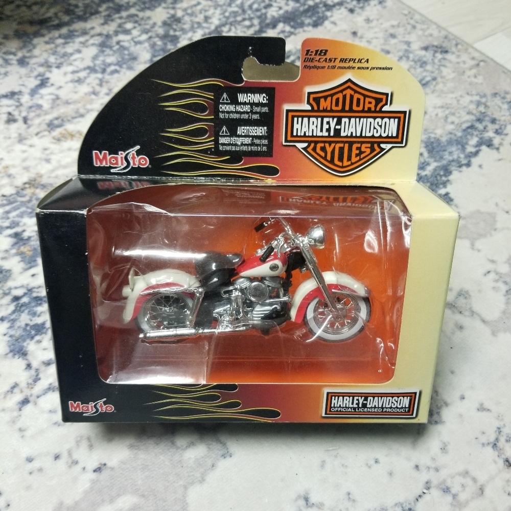 2006 Red & White Maisto Harley Davidson 1958 FLH Duo Glide 1:18 Scale Toy Bike